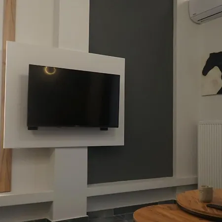 Penthhouse Thalia Apartment