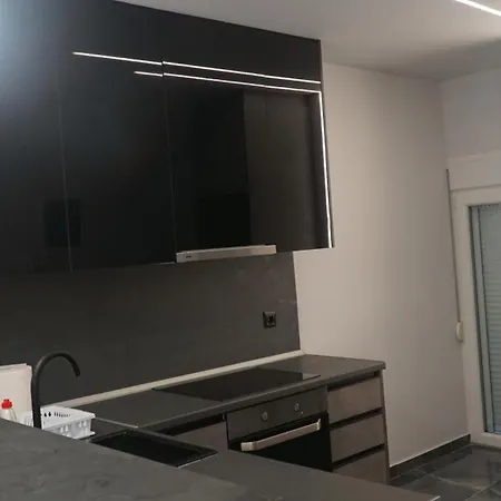 Penthhouse Thalia Apartment *